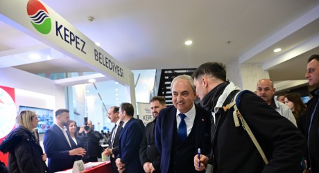 Güney Kariyer Fuarı’nda Kepez Belediyesi’ne yoğun ilgi  