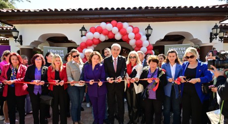 Kepez’in Zübeyde Hanım Eğitim ve Sosyal Tesisi hizmete açıldı