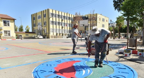 Kepez Belediyesi’nden sosyal belediyecilik hizmetiyle okullara destek