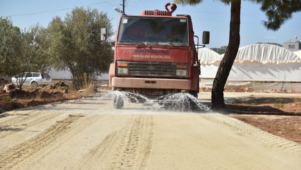 Altıayak’ta sathi asfalt hazırlığı 