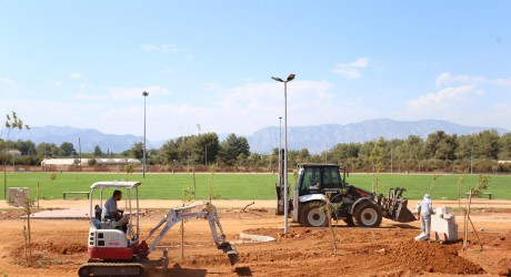 Edip Akbayram Duacı Gençlik Parkı’nda kurakçıl peyzaj düzenlemesi