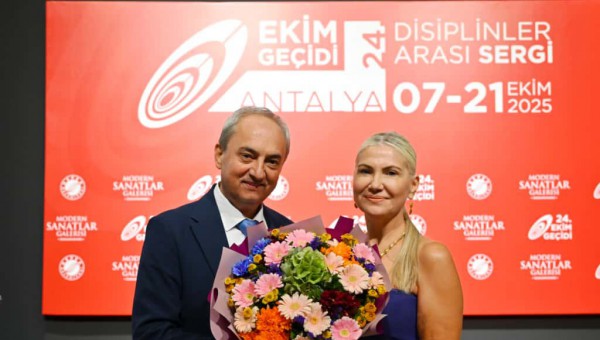 Cumhuriyet’in 102. Yılına  özel sergi Kepez’de 