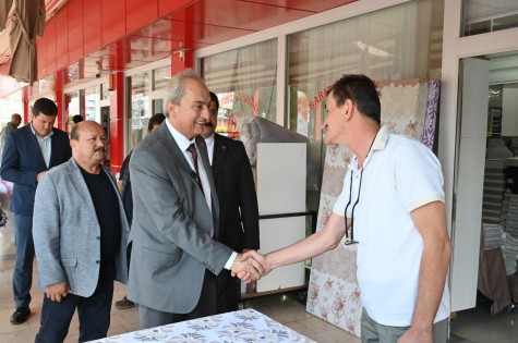 Başkan Kocagöz, Varsak esnafını ziyaret etti