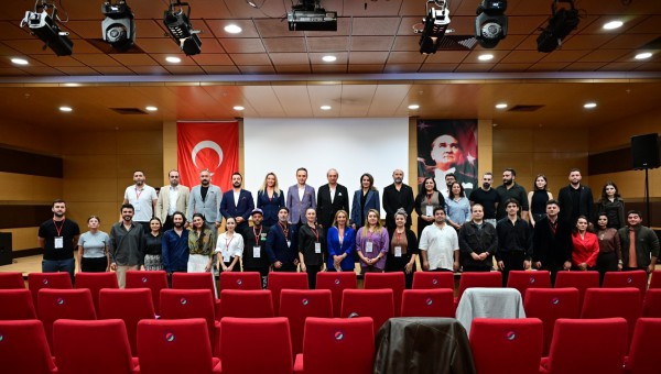 Başkan Kocagöz’den Kepez’in sanat emekçilerine müjde! 