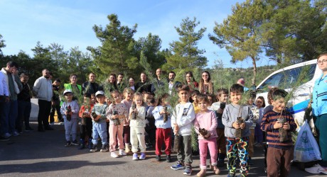 Kepezli Minikler, yangın sonrası orman alanına umut dikti