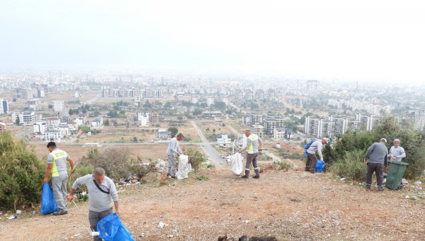 Çankaya’da temizlik seferberliği; 80 çuval çöp toplandı 
