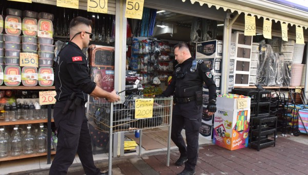 Kepez’de yol ve kaldırım işgallerine geçit yok 