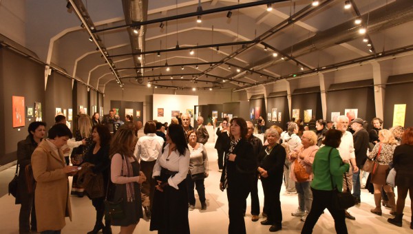 “Kışın Soğuğunda Sıcağa Dönen Renkler” sergisi Modern Sanatlar Galerisi’nde 