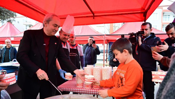 Kepez Kent Meydanı, Yöresel lezzet ve kültürlerle şenlendi 
