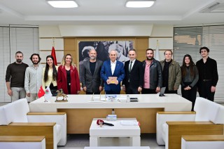 Ödüllü Kepez Kent Tiyatrosu ekibinden, Başkan Kocagöz’e ziyaret