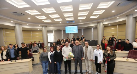 Kepez’in “Yaşlı Dostu Kepez Projesi”ne akademik inceleme