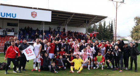 Kırmızı- beyazlılardan kendi sahasında 3 puan