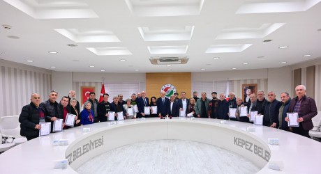 Başkan Kocagöz sözünü tuttu; Kepez’de 20 yıllık imar çıkmazı aşıldı