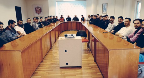 Kulüp Başkanı Akçay’dan futbolculara moral aşısı