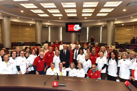 Gençlerde Hız Vardır, Yaşlılarda İstikamet