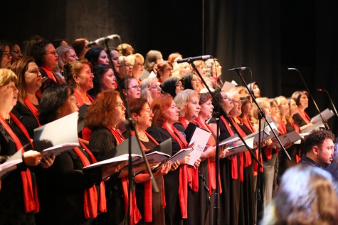 Kadınların sesi, 8 Mart’ta çocuk ve gençlerin yetenekleriyle yankılandı