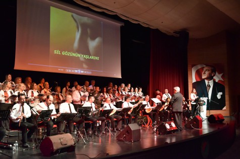 Kepez’de Çanakkale Destanı Oratoryosu ile duygu dolu gece