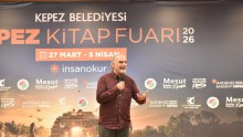 Yazar Tarık Tufan, Kepez Kitap Fuarı’nda Edebiyat üzerine konuştu