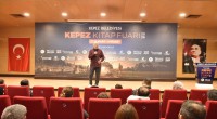 Yazar Tarık Tufan, Kepez Kitap Fuarı’nda Edebiyat üzerine konuştu