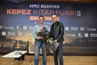 Everest Fatihi Nasuh Mahruki, Kepez Kitap Fuarı’nda