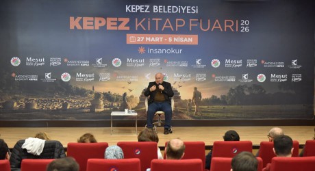 Prof. Dr. Ahmet Taşağıl, Kepez Kitap Fuarı’nda Türk tarihini anlattı