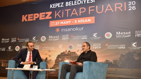 Kepez Kitap Fuarı’nda Prof. Dr. İsmail Tufan ile “Yaşam Boyu Öğrenme” konuşuldu 