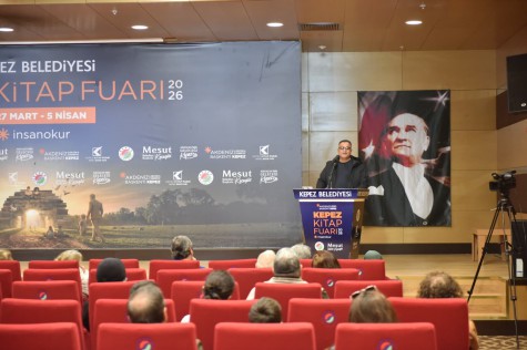 Kepez Kitap Fuarı’nda ödüllü yazar Kemal Varol ile edebiyat üzerine derin söyleşi