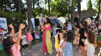 Kepez’de karne coşkusu Anadolu Oyuncak Müzesi’nde yaşandı
