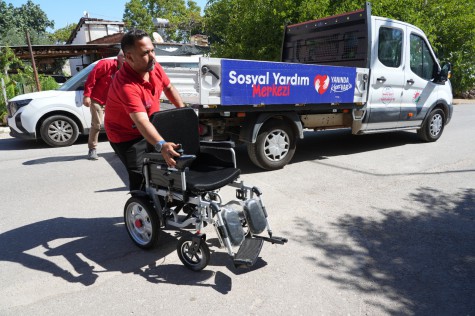 Kepez’de vatandaş istedi, Başkan Kocagöz saatler içinde yerine getirdi