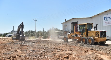 Kepez’den Şelale Mahallesi’ne güçlü ulaşım hamlesi