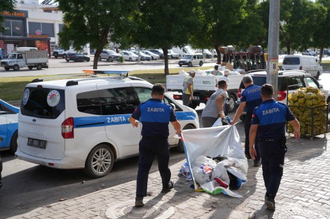 Kepez’de Pazarlara Zabıta Kıskacı:  İzinsiz Satışa ve Düzensizliğe Geçit Yok!